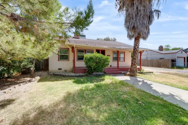 3128 Clay Street, Sacramento, CA 95815