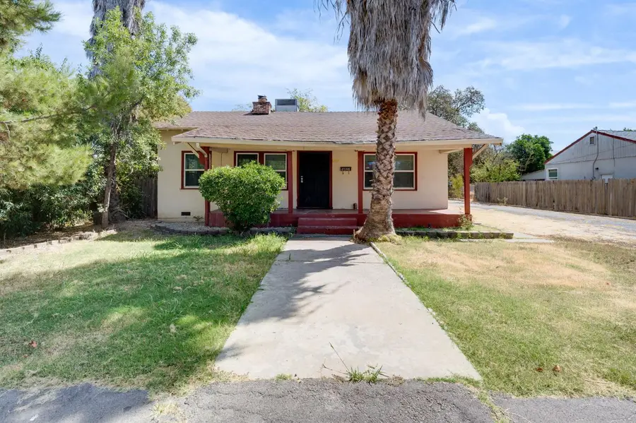 3128 Clay Street, Sacramento, CA 95815 - #3
