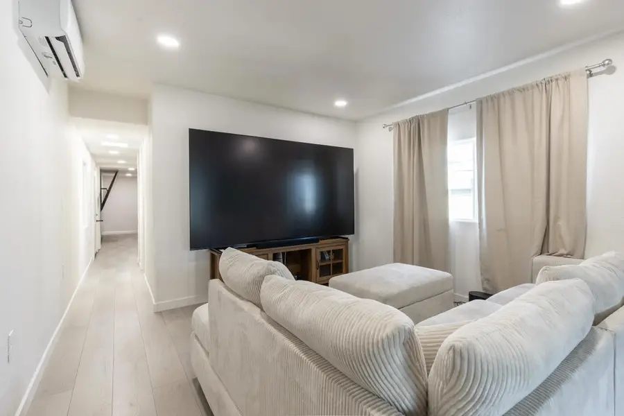 6025 Dias Avenue #125, Sacramento, CA 95824 - #3