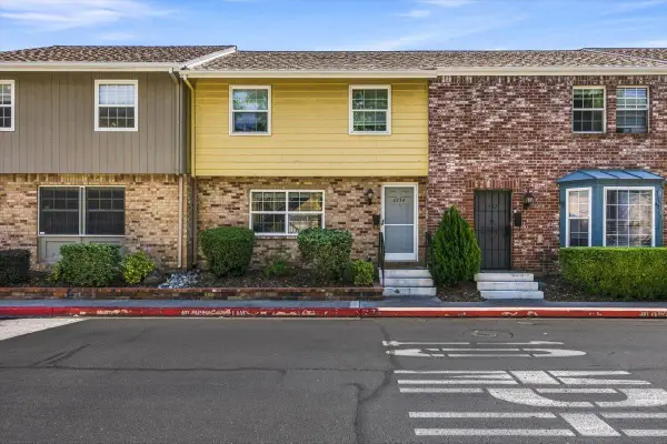 6334 Wexford Circle, Citrus Heights, CA 95621