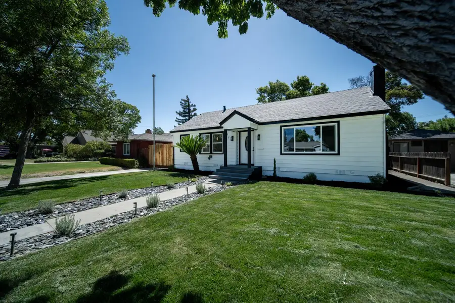 405 Santa Barbara Avenue, Modesto, CA 95354 - #2