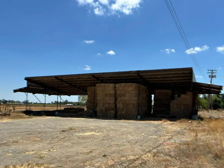 10000 Live Oak Avenue, Galt, CA 95632 - #3