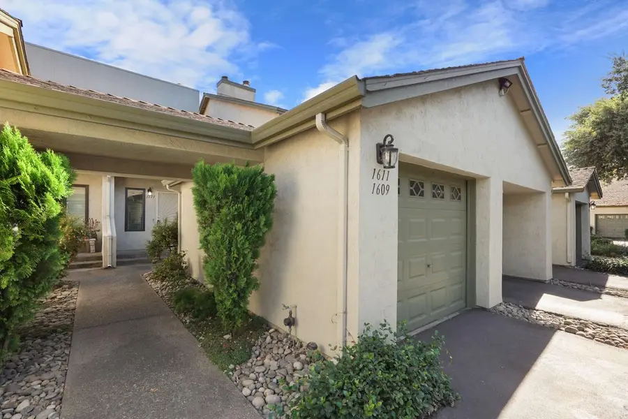 1611 Porter Way, Stockton, CA 95207 - #3