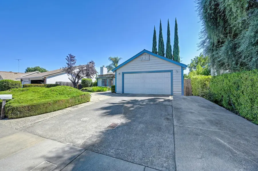 1400 Pebblewood Drive, Sacramento, CA 95833 - #2