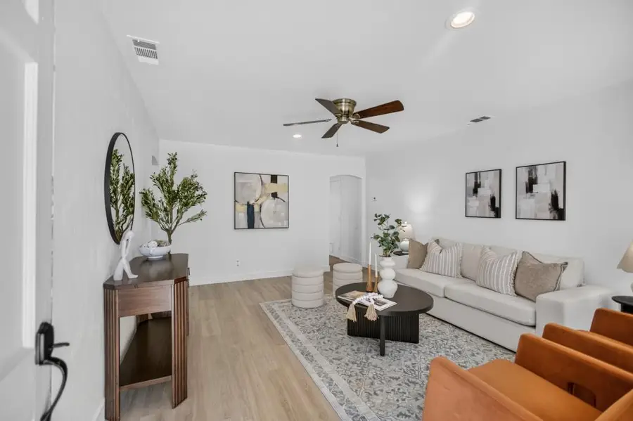 2505 23rd Avenue, Sacramento, CA 95820 - #3