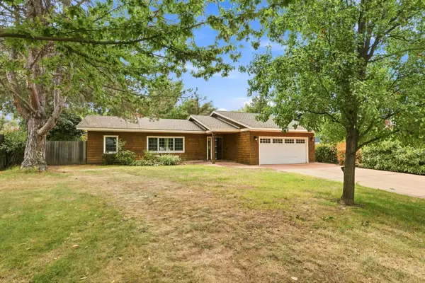3736 Laguna Way, Sacramento, CA 95864