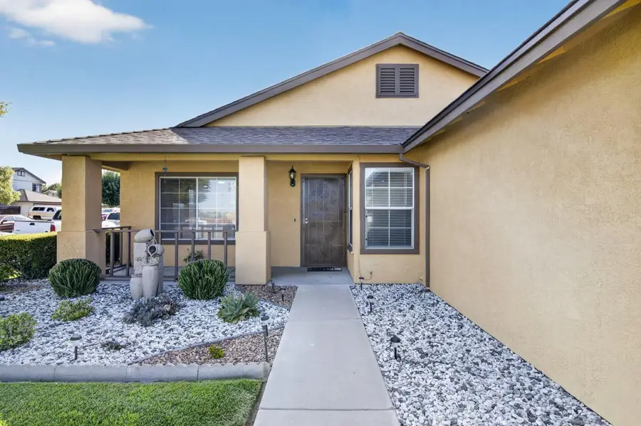9667 Douglas Avenue, Delhi, CA 95315 - #3