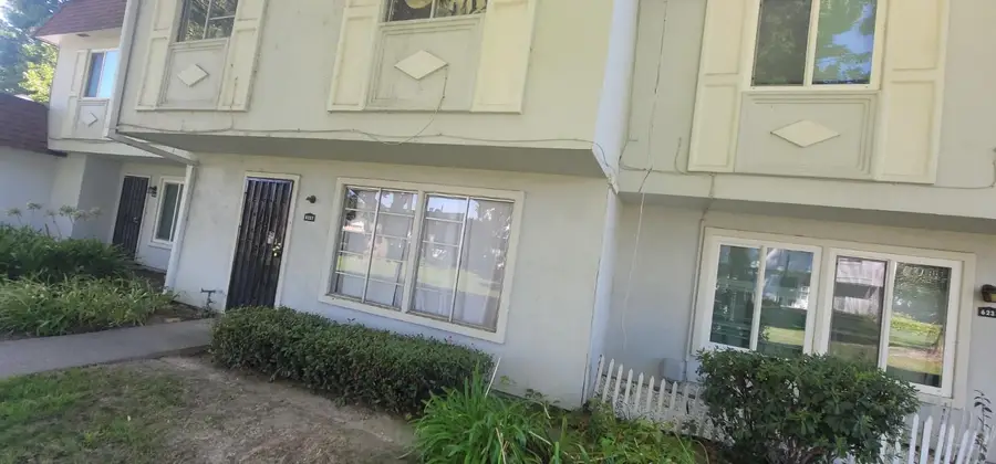 6231 Seyferth Way, Sacramento, CA 95823 - #2