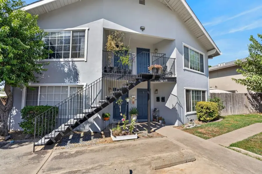 6043 Northcrest Circle, Carmichael, CA 95610 - #2