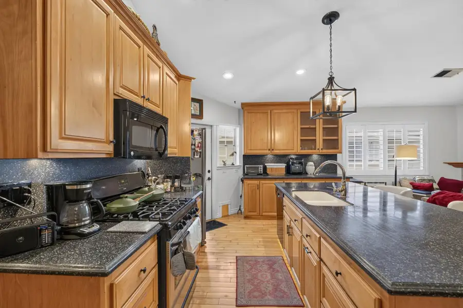 4724 Courtland Lane, Carmichael, CA 95608 - #3