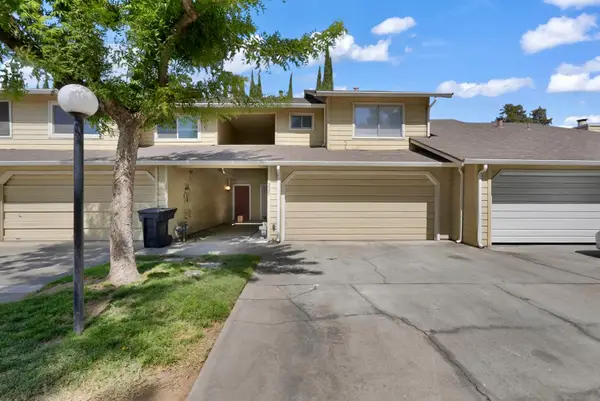 228 Tiffany Circle, Ripon, CA 95366
