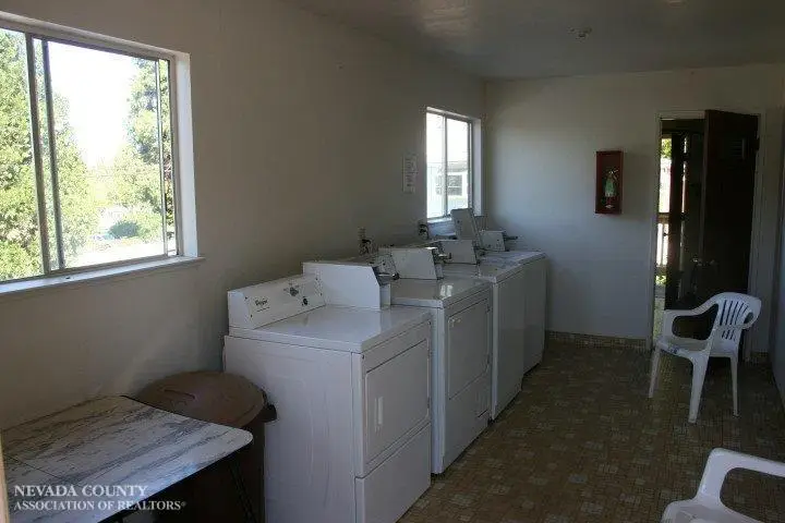 669 S Auburn Street, Grass Valley, CA 95945 - #3