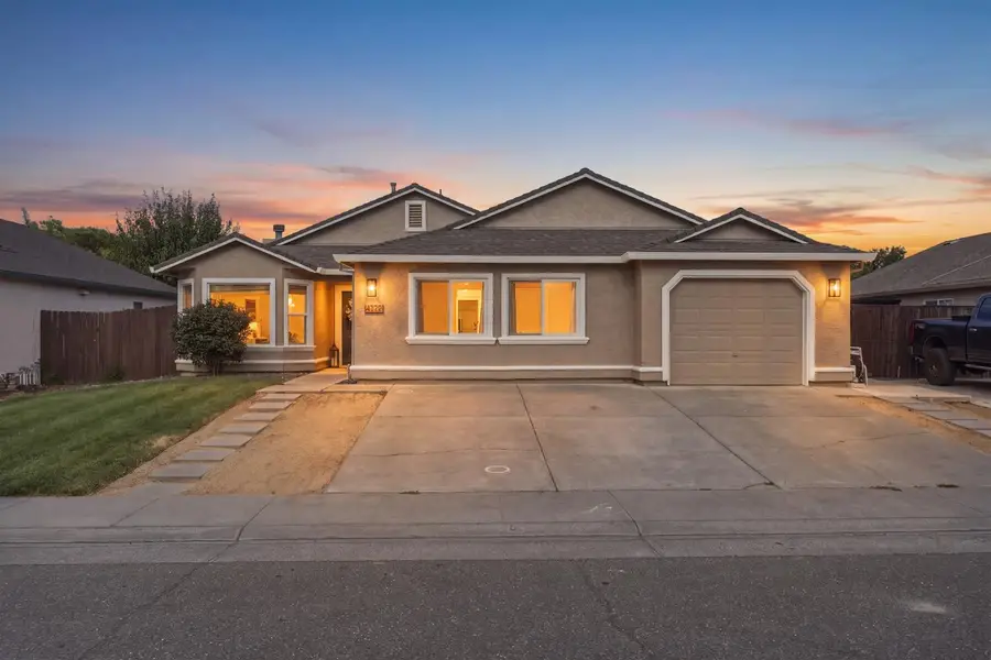 6722 Sun Acer Way, Rio Linda, CA 95673 - #2