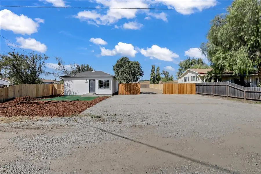 5486 Feather River Boulevard, Linda, CA 95961 - #2