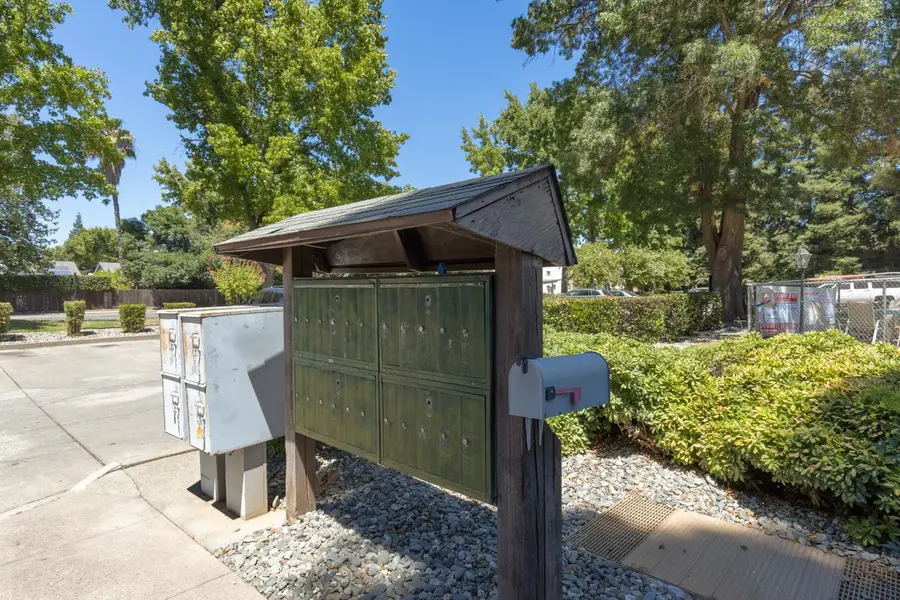 711 W East Avenue, Chico, CA 95926 - #3
