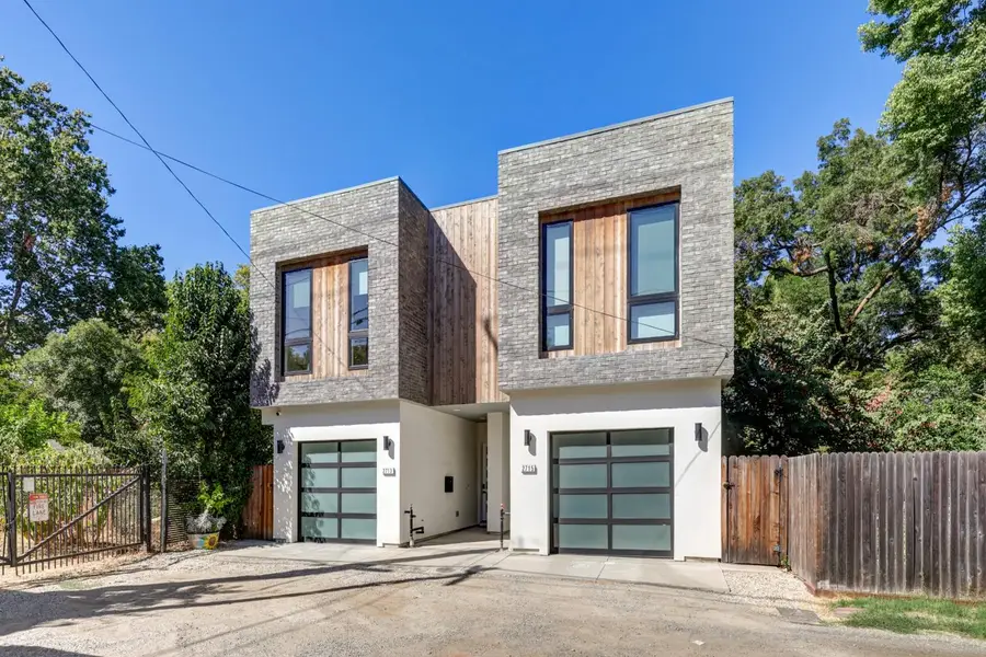 2713 Democracy Alley, Sacramento, CA 95816 - #2