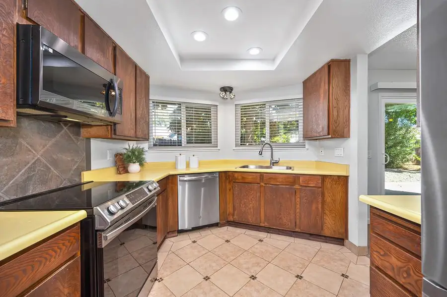 4031 Tallyho Drive, Sacramento, CA 95826 - #2