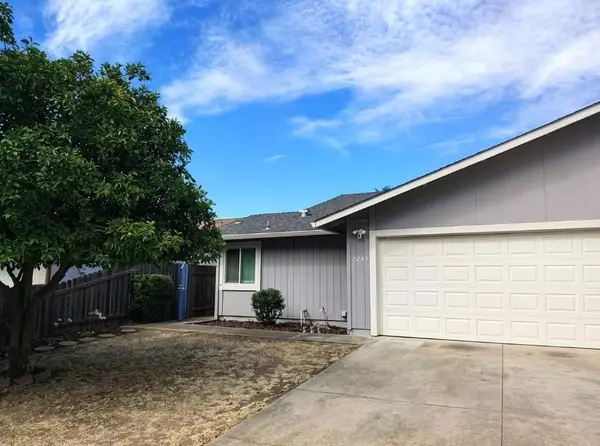7246 Fletcher Farm Drive, Sacramento, CA 95828