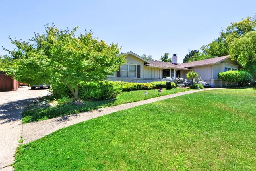 4235 Rio Monte Court, Carmichael, CA 95608 - #2