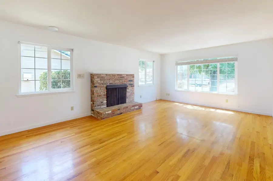 519 Carroll Street, Yuba City, CA 95991 - #2