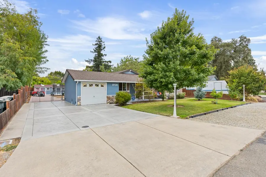 8920 Fortuna Way, Orangevale, CA 95662 - #2