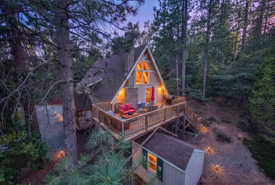 2437 Chamonix Drive, Arnold, CA 95223 - #3