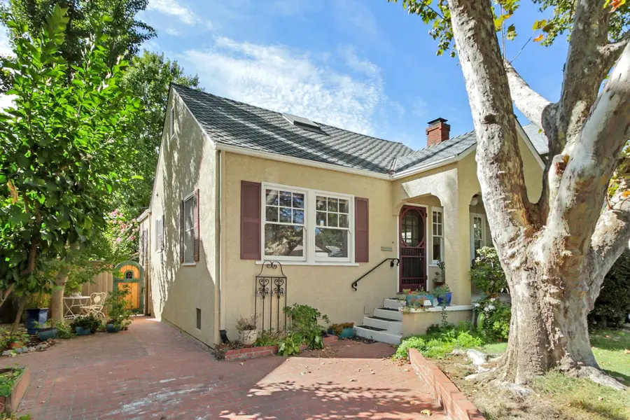 680 40th Street, Sacramento, CA 95819 - #2