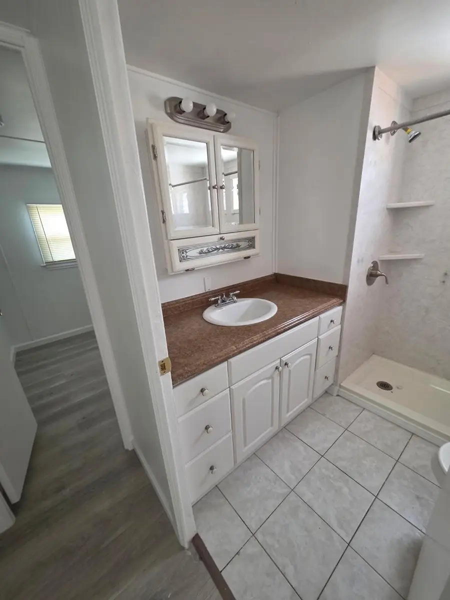 801 Schipper St #24, Arvin, CA 93203 - #2
