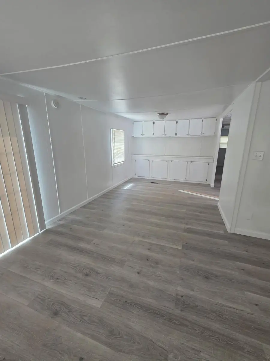 801 Schipper St #24, Arvin, CA 93203 - #3