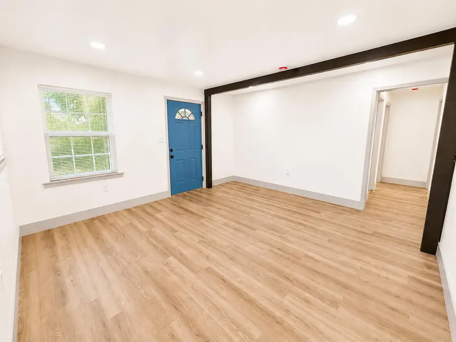 3243 E Platt Avenue, Fresno, CA 93702 - #2