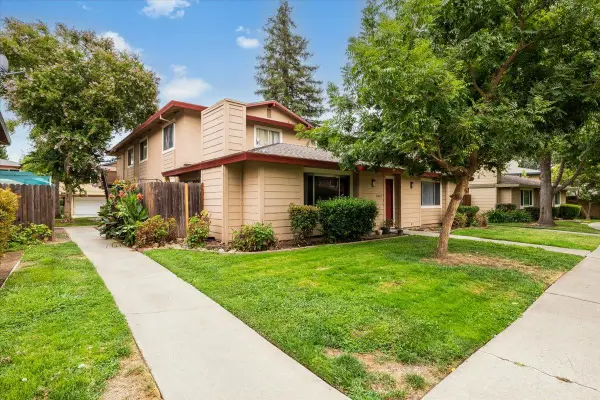 5840 Peppermill Court #1, Sacramento, CA 95841