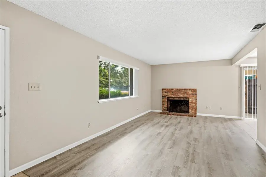 5840 Peppermill Court #1, Sacramento, CA 95841 - #3