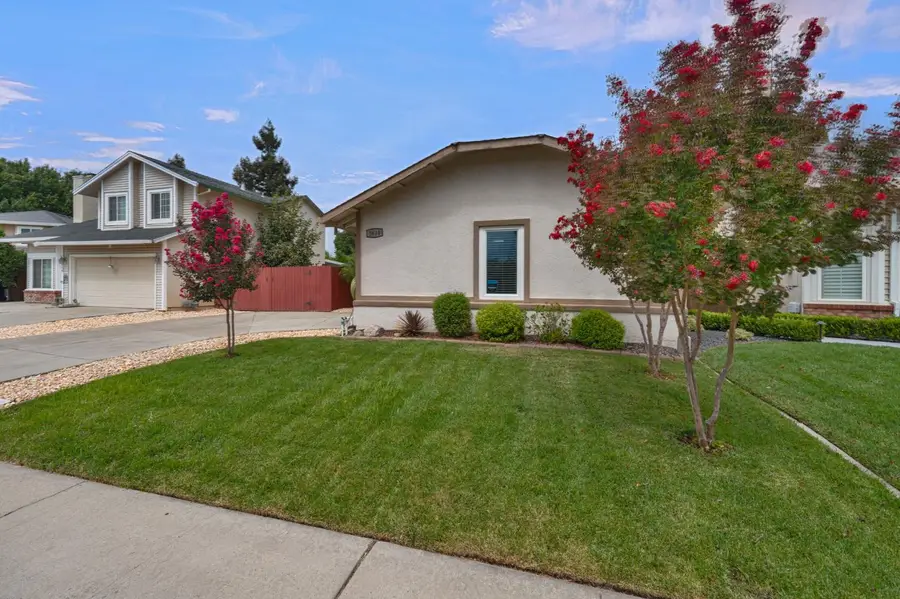 3614 Binghamton Drive, Sacramento, CA 95834 - #3