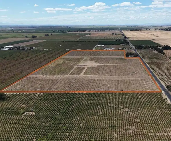 4100 W Peltier Road, Lodi, CA 95242
