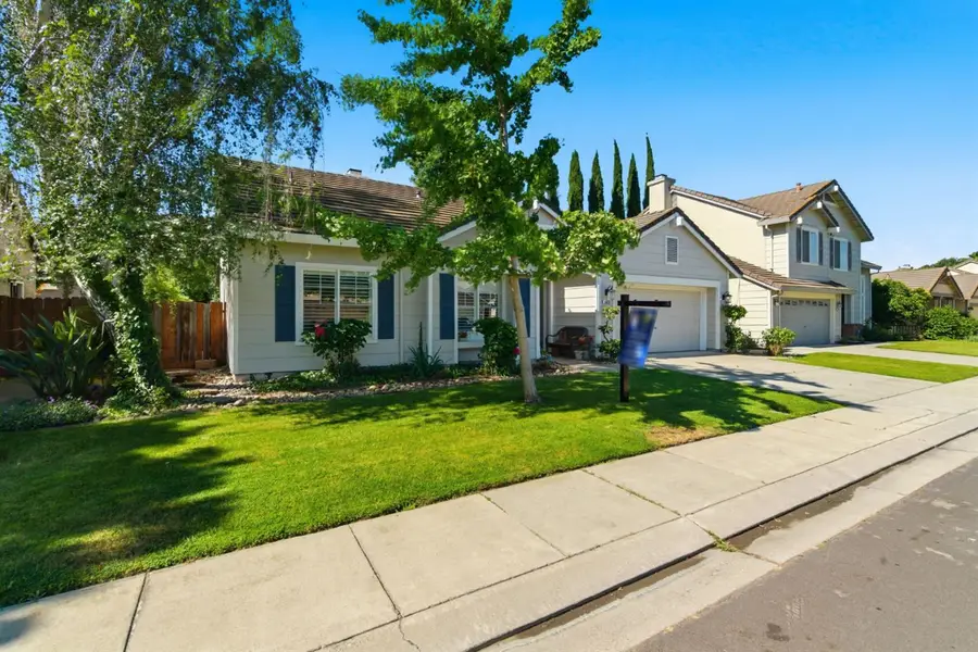 1824 Rail Street, Manteca, CA 95337 - #2