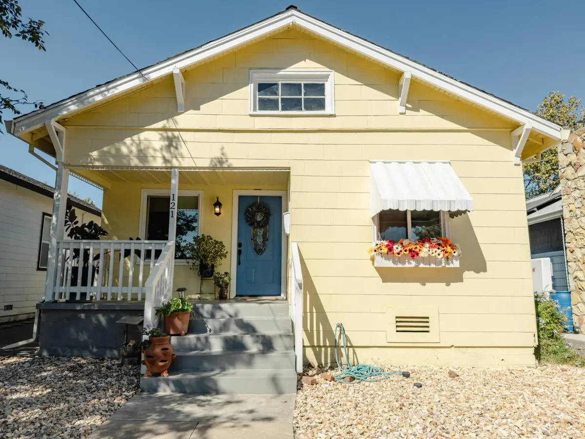 121 Alta Avenue, Roseville, CA 95678 - #1