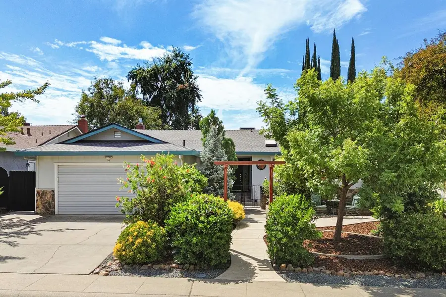6406 Rolling Way, Carmichael, CA 95608 - #2
