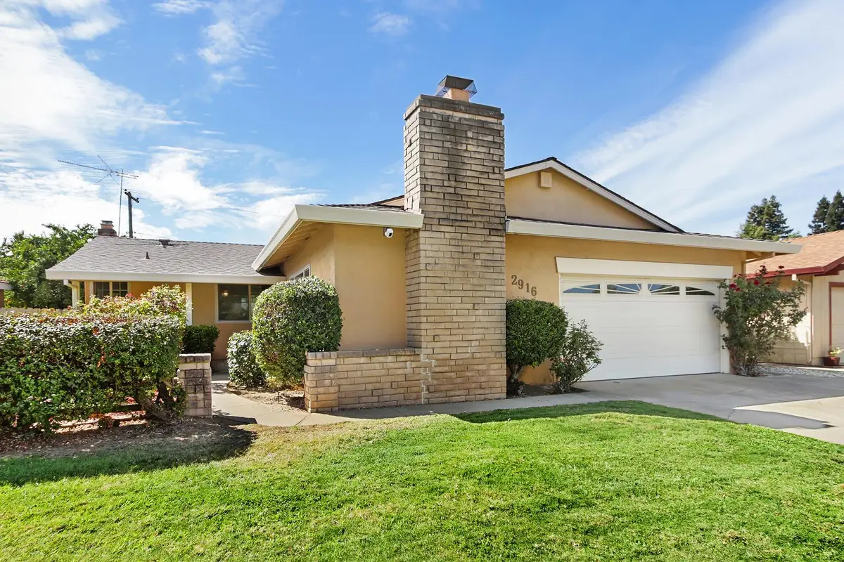 2916 Notre Dame Drive, Sacramento, CA 95826 - #1