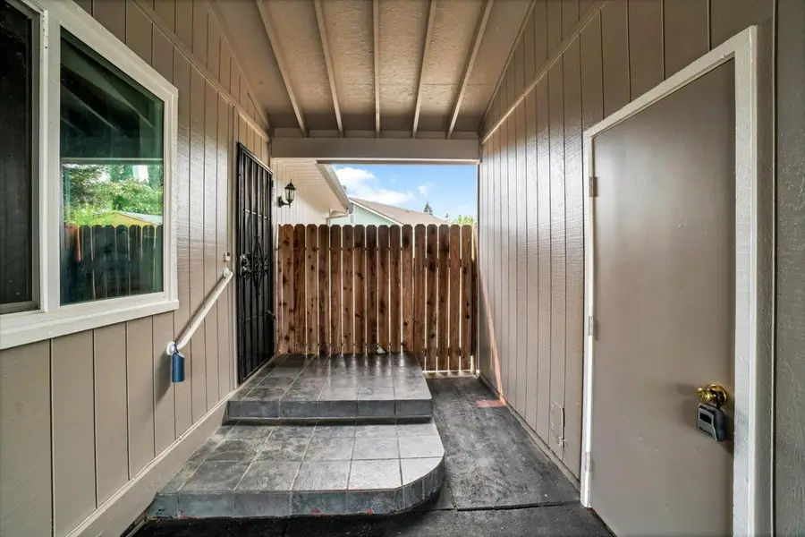 1304 Monroe Court, Woodland, CA 95776 - #3