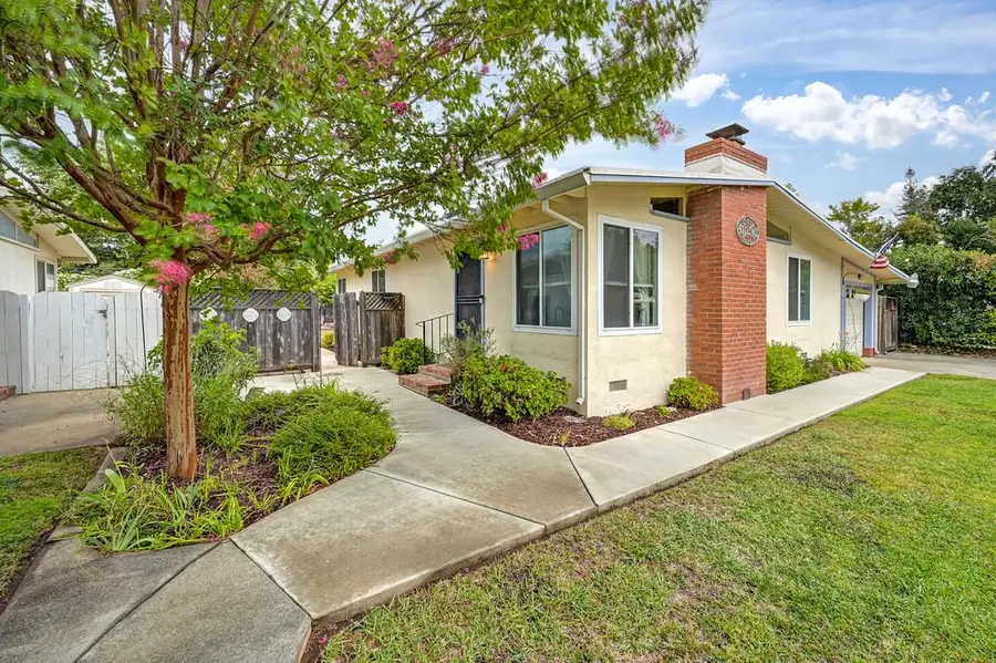 4933 Saint Lynn Lane, Carmichael, CA 95608 - #3