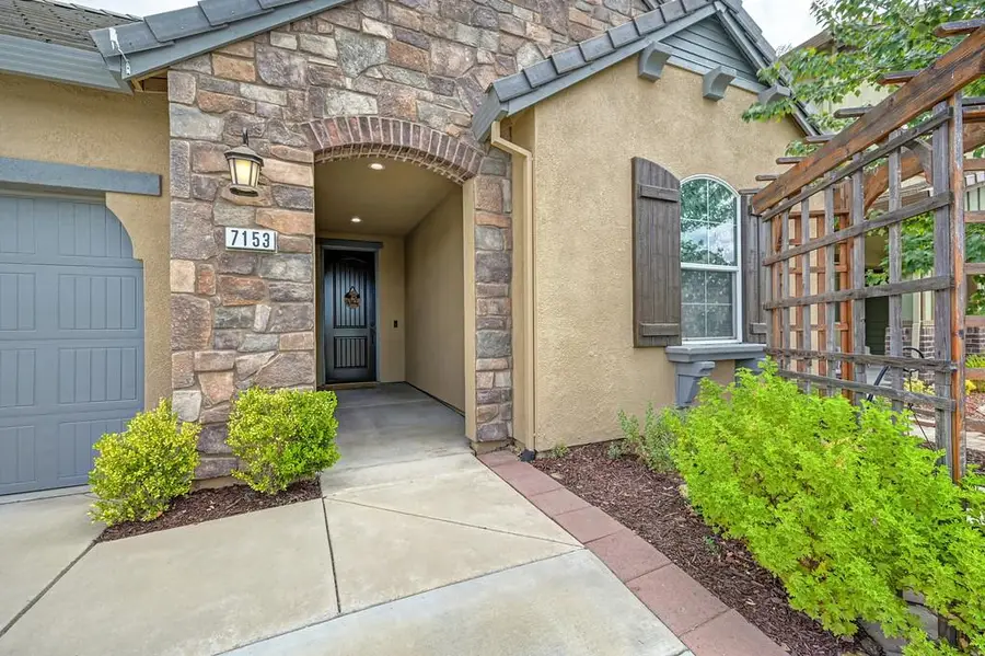 7153 Greenford Way, Roseville, CA 95747 - #2