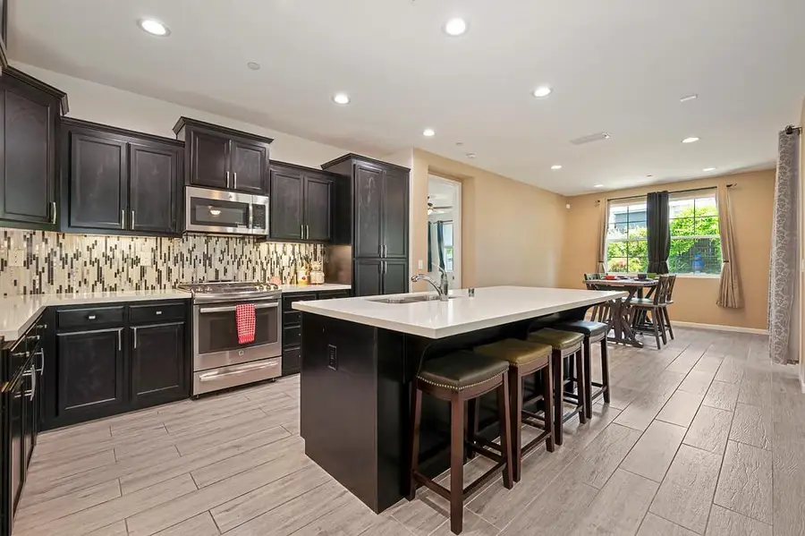 7153 Greenford Way, Roseville, CA 95747 - #3
