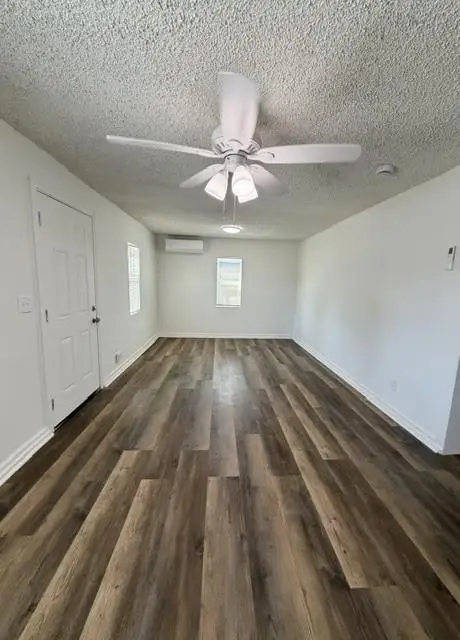 416 Colusa Avenue, Chowchilla, CA 93610 - #3