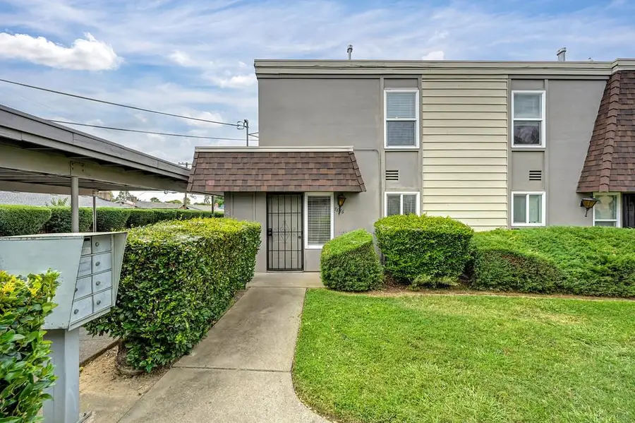 5686 Hillsdale Boulevard, Sacramento, CA 95842 - #2