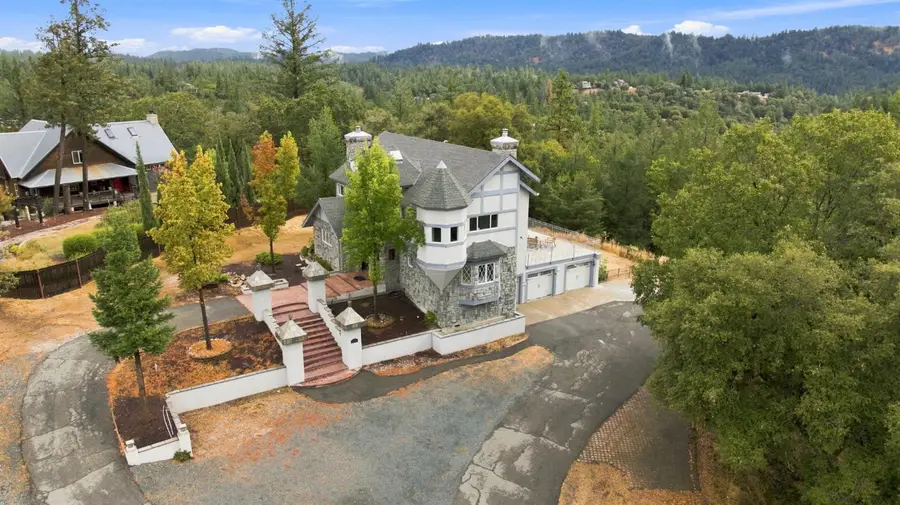 22160 Winchester Way, Colfax, CA 95713 - #2