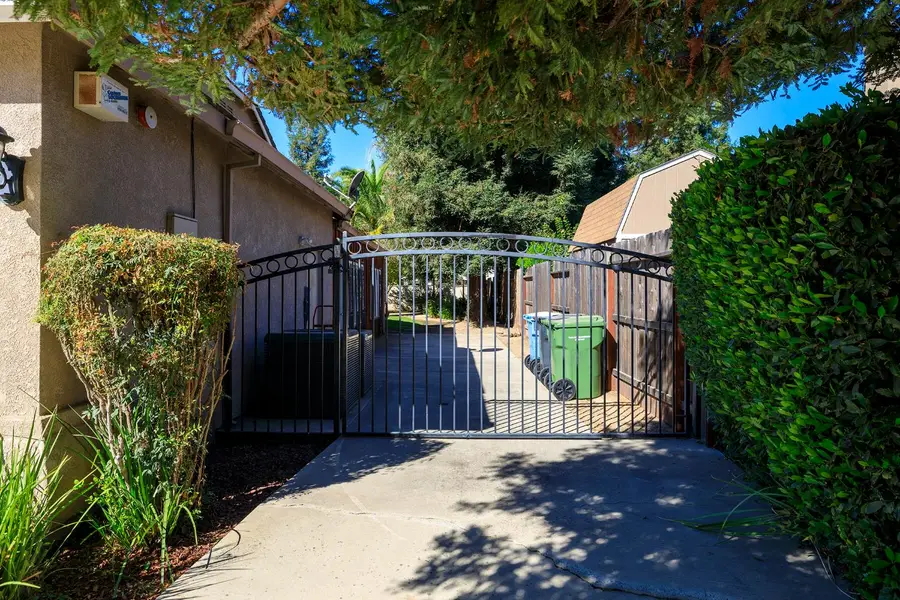 1807 Tartan Road, Turlock, CA 95382 - #2