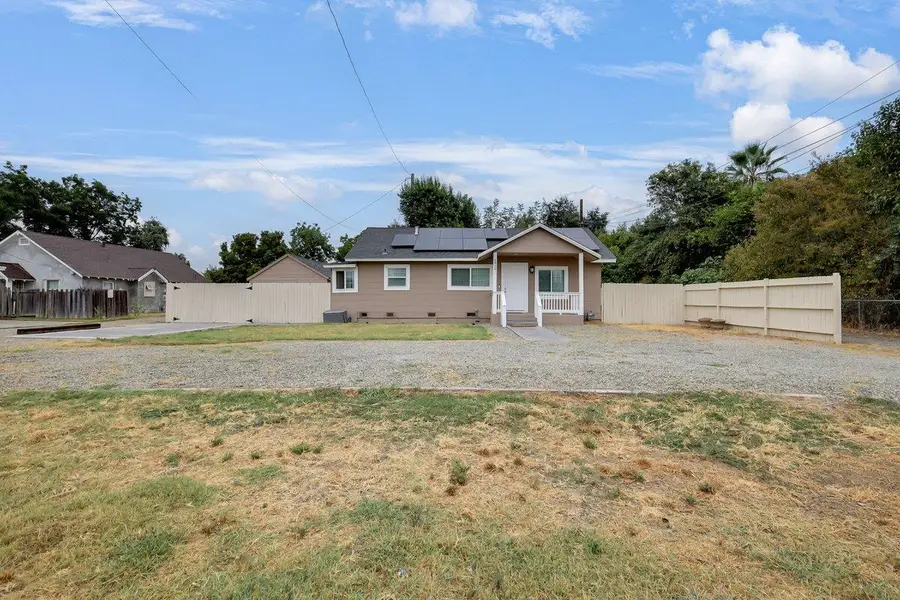 5829 Garden Avenue, Olivehurst, CA 95961 - #2