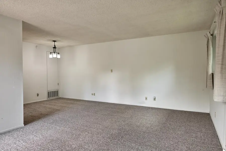 1908 El Paso Avenue #4, Davis, CA 95618 - #3