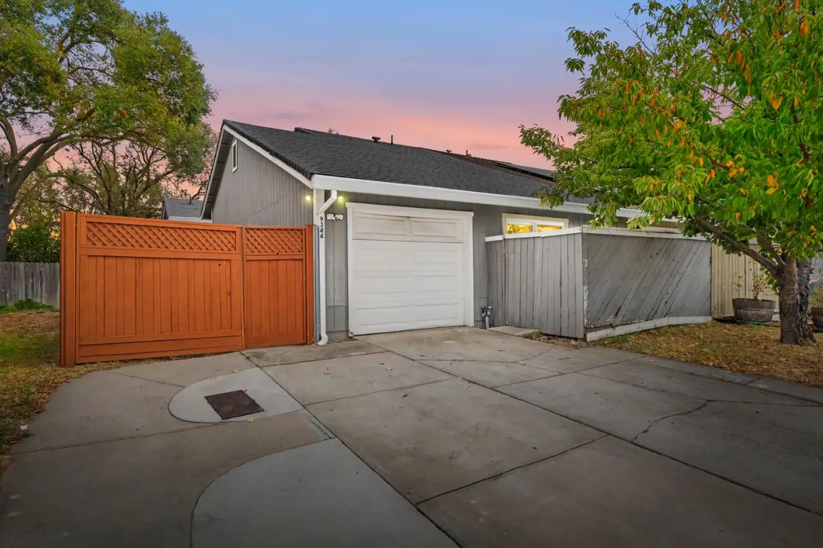 9344 Aizenberg Circle, Elk Grove, CA 95624 - #1