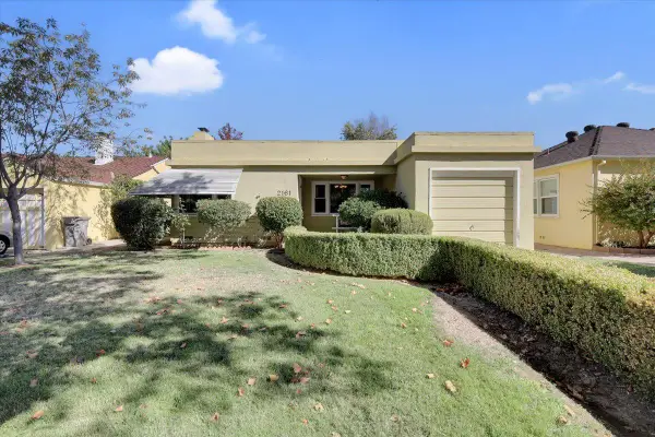 2161 Stacia Way, Sacramento, CA 95822